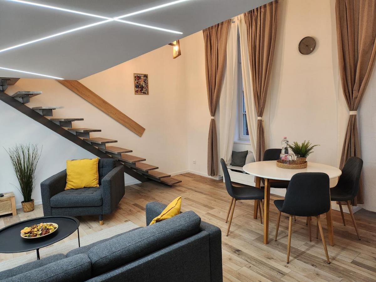 K21 "The Good Shepherd" Apartment บูดาเปสต์ ภายนอก รูปภาพ