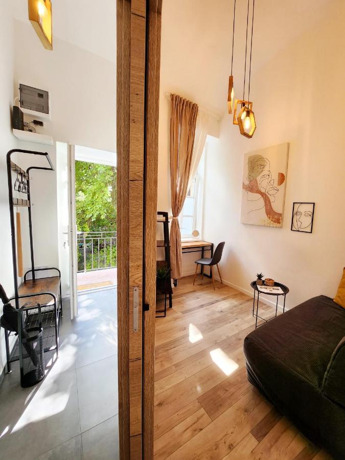 K21 "The Good Shepherd" Apartment บูดาเปสต์ ภายนอก รูปภาพ